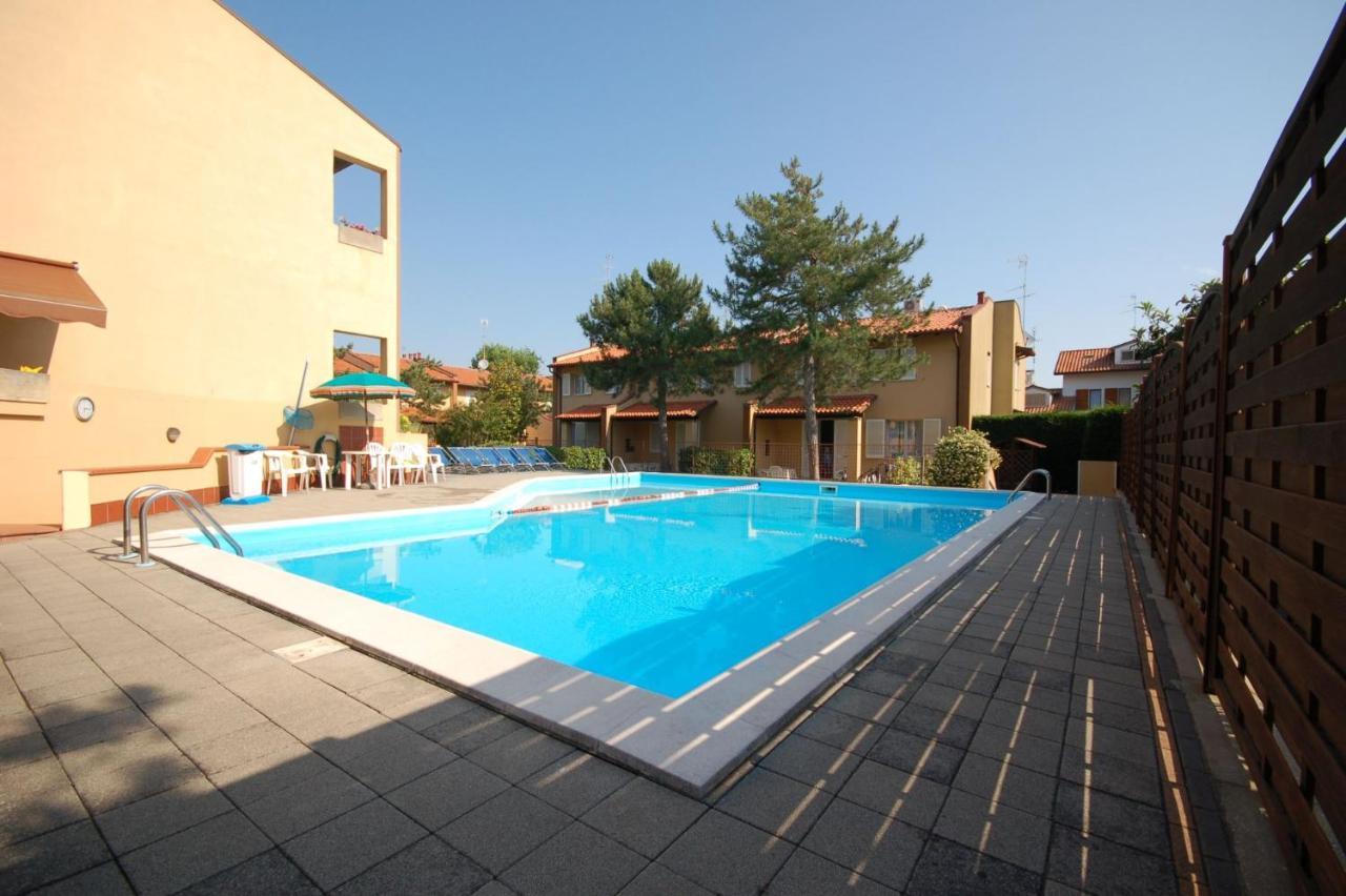 Delta Blu Residence Village Lido di Pomposa Exteriör bild